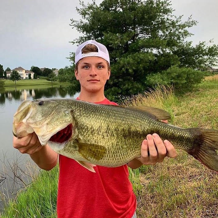 Cole Jones Catches Big Bass - TLO Outdoors