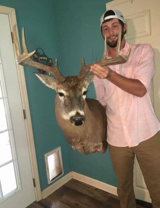 Devin Knight shares his Personal Best Buck - TLO Outdoors