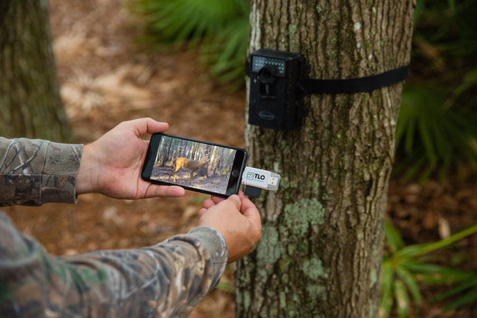 How to Use the TLO Outdoors "TrophyTracker" Trail Cam Card Viewer for iPhone/Android
