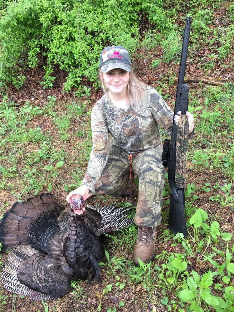 16-Year Old Girl Gets First Gobbler - TLO Outdoors